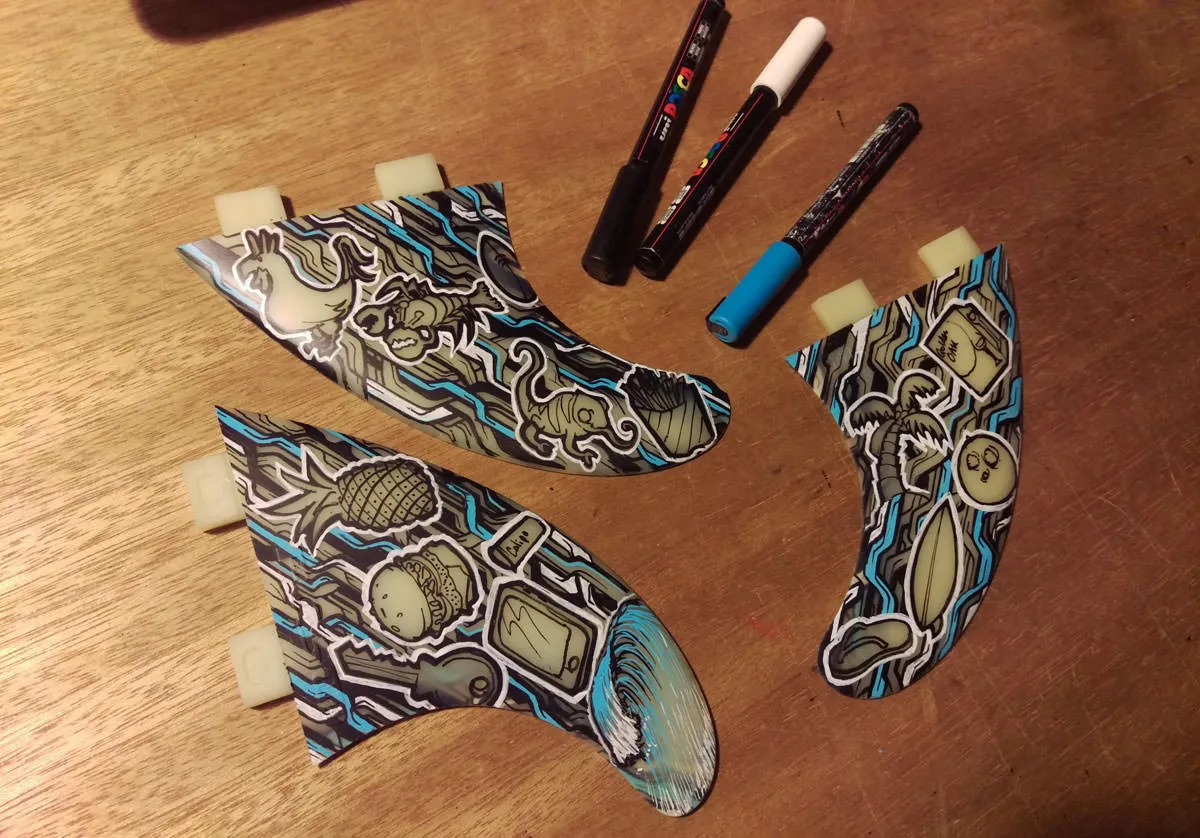 Working on some hand painted custom surfboard fins